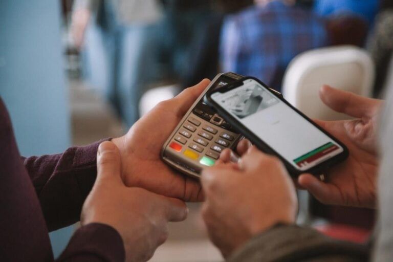 Налоговая реформа поднимает цены: чем ответят бизнесмены?