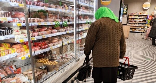 Причины приостановки пенсионных выплат: что нужно знать