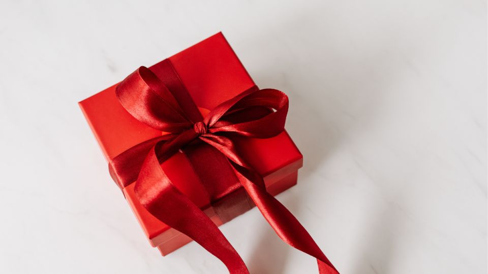 Что нужно знать при покупке квартиры: риски, связанные с дарением