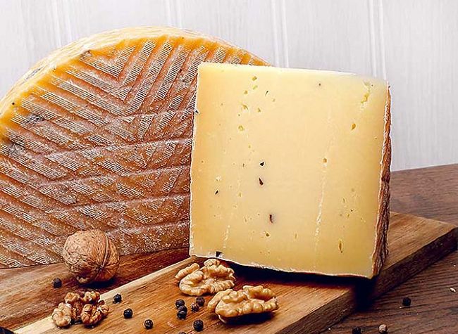 Путешествие по миру сыра: от классики до удивительных новинок