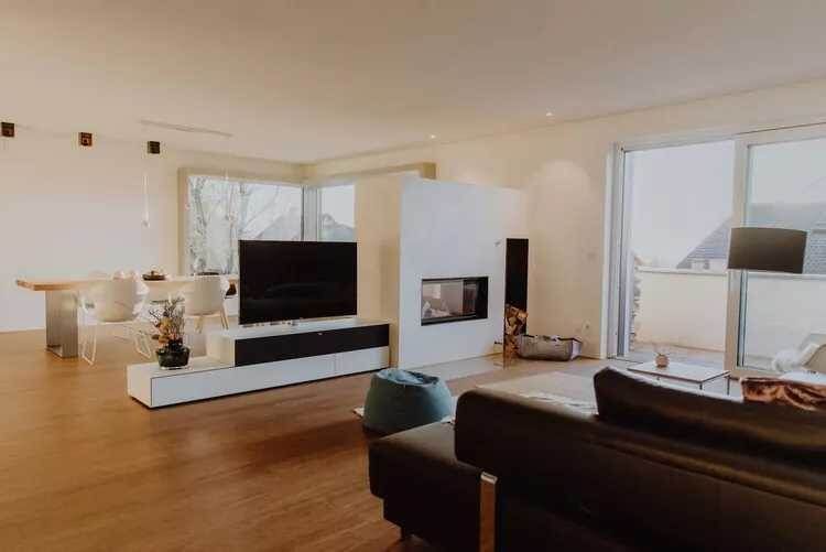 Как подобрать идеальную подставку для телевизора в интерьере? 9 креативных решений