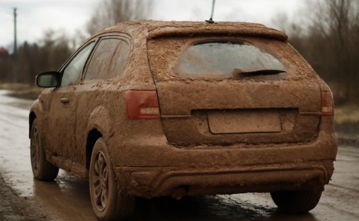 Штраф 12000 рублей за грязные номера: как избежать наказания даже в лужах