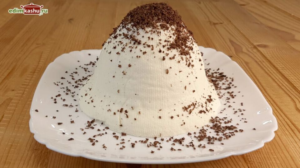 Творожная Пасха без яиц и формы: спокойное решение праздничного десерта