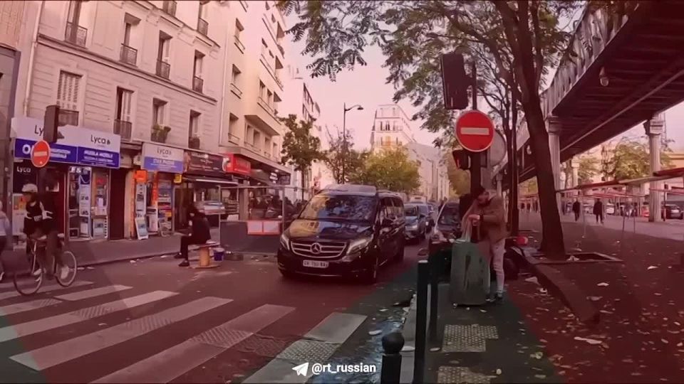          :    