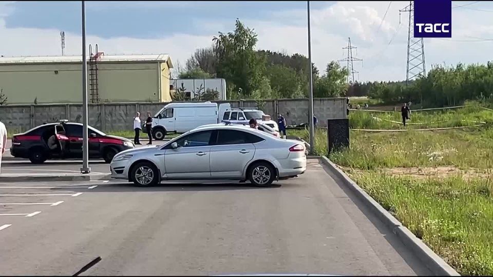        ,   