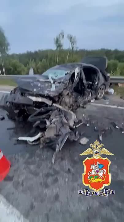     : BMW        Hyundai