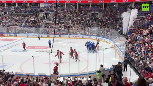               15:3