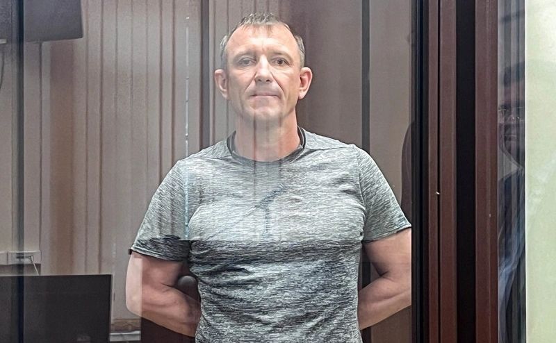 Генерала Попова отправили в тюрьму