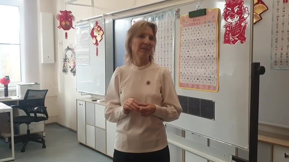 Алексей Смирнов: Отдельно познакомился с педагогом уроков китайского языка