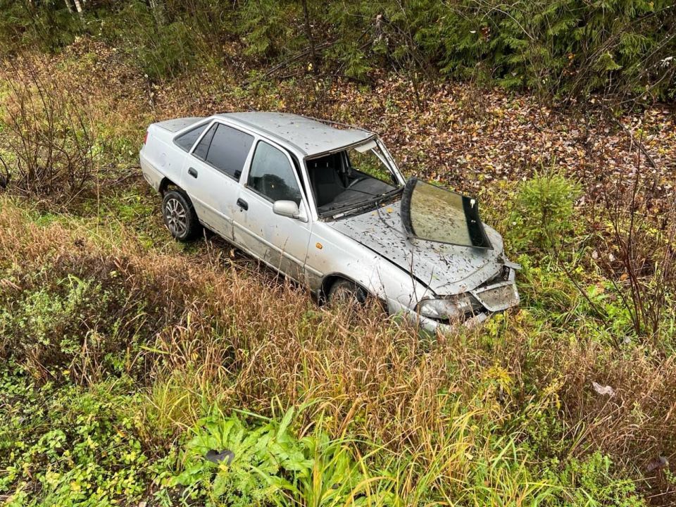 Сотрудники полиции раскрыли два преступления, совершенные за одну ночь