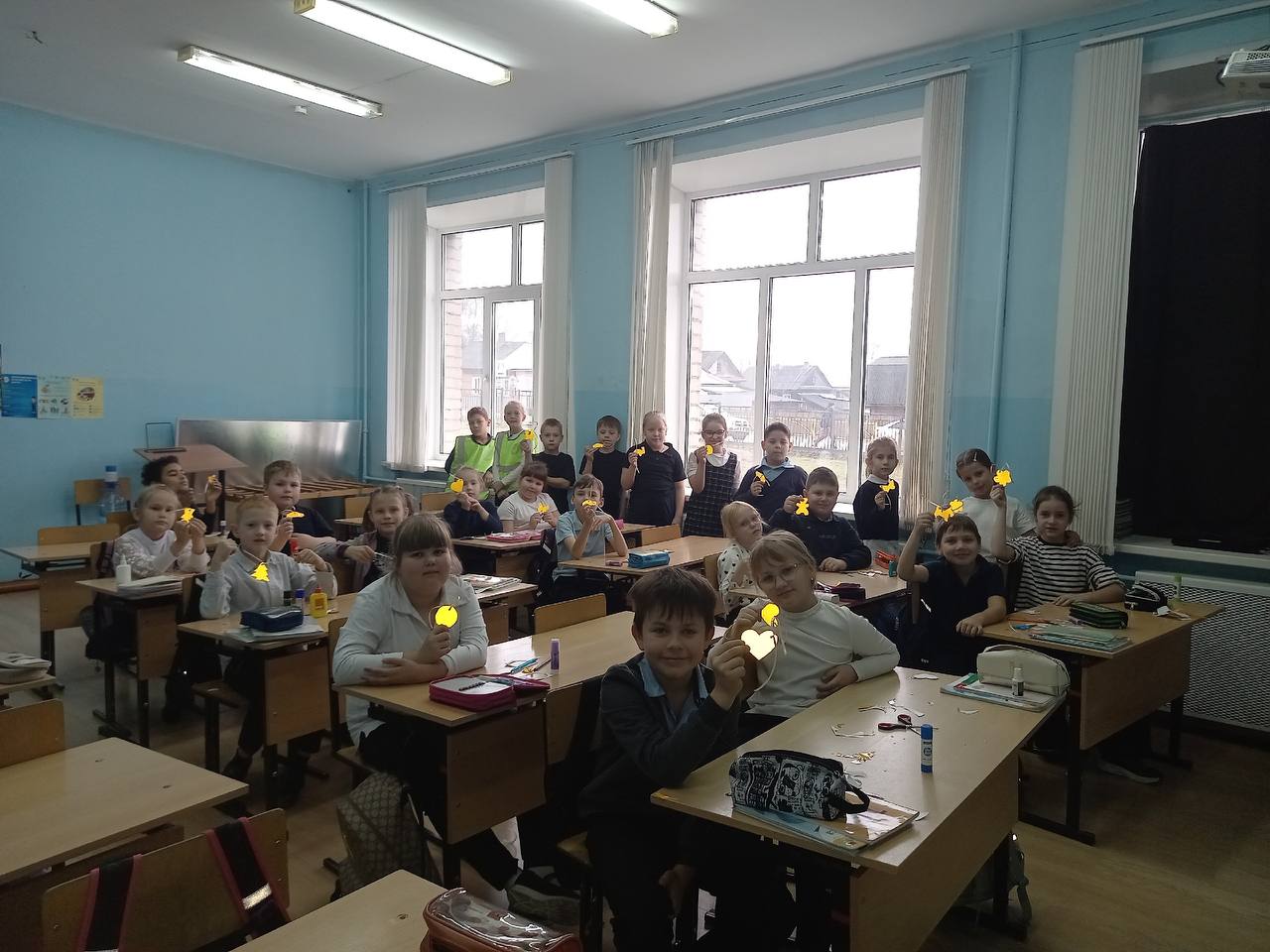 «Засветись!» Шарьинские школьники стали участниками региональной акции «Засветись!» Шарьинские школьники стали участниками региональной акции