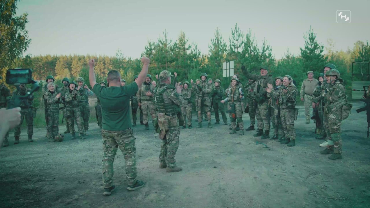 Закаляла сталь. Журналисты, военкоры, медиатехнологи — члены сообщества МНМ, прошли специальное обучение в центре военной подготовки «Сталь»
