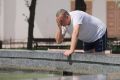 Как распознать и помочь при солнечном и тепловом ударе: важные советы