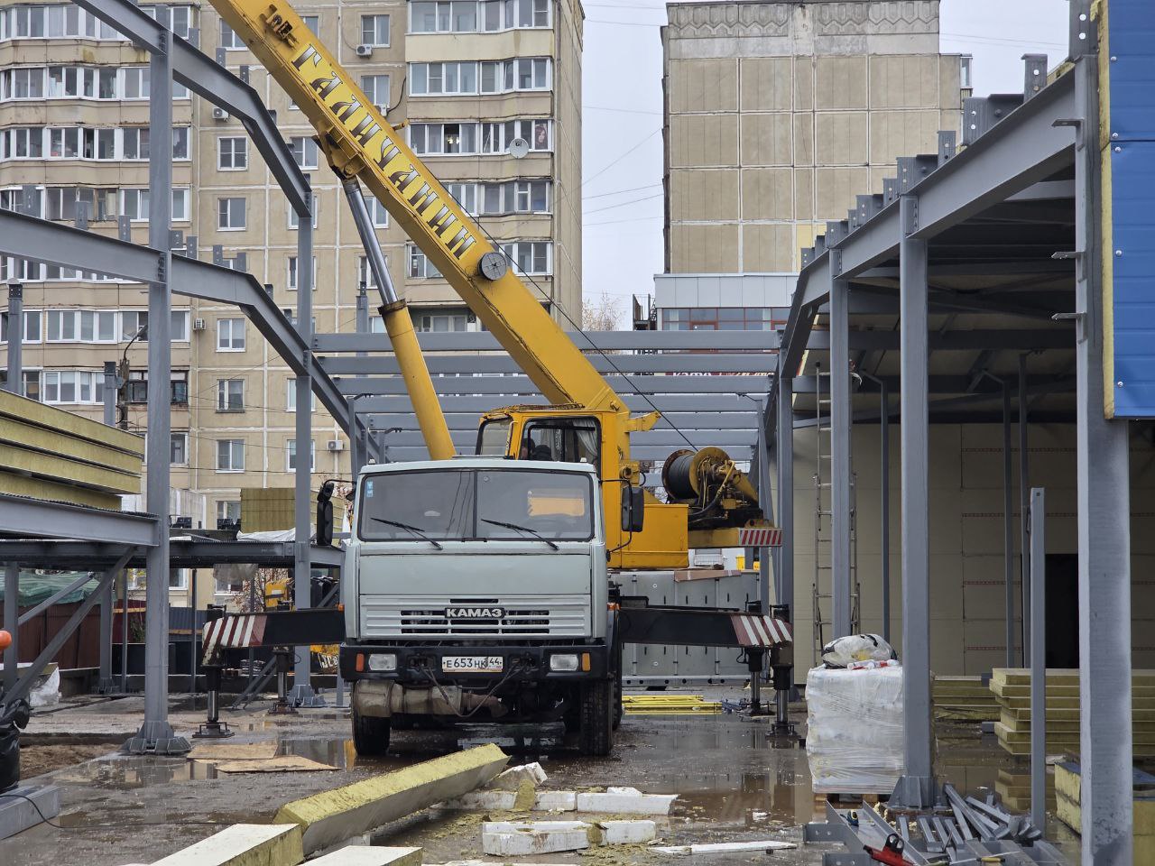 Алексей Смирнов: Еще один объект, который проверил губернатор Сергей Ситников, это модульный бассейн в Давыдовском микрорайоне Алексей Смирнов: Еще один объект, который проверил губернатор Сергей Ситников, это модульный бассейн в Давыдовском микрорайоне