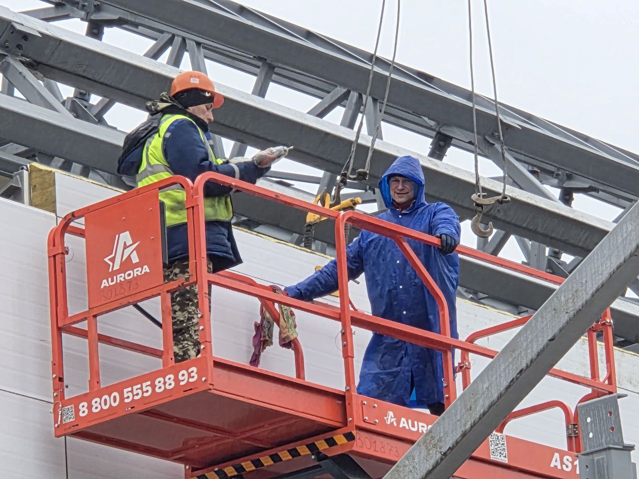 Алексей Смирнов: Еще один объект, который проверил губернатор Сергей Ситников, это модульный бассейн в Давыдовском микрорайоне Алексей Смирнов: Еще один объект, который проверил губернатор Сергей Ситников, это модульный бассейн в Давыдовском микрорайоне
