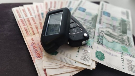 Работник должен 500 000 рублей за ДТП с BMW: как это произошло?