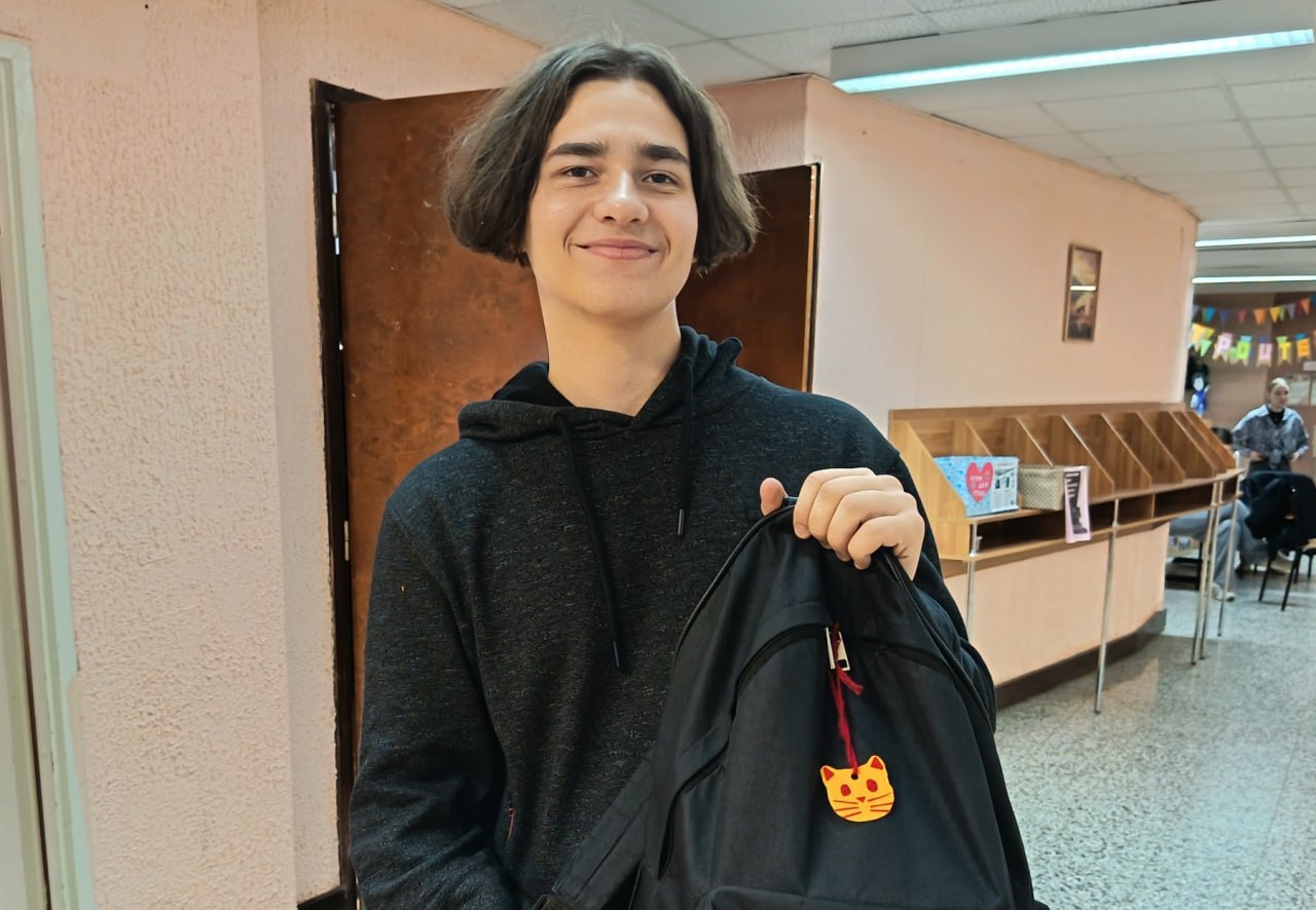 Студенты и педагоги образовательных организаций высшего образования и профессиональных образовательных организаций региона – участники просветительского интенсива «Интеллекты на службе Добра» и «Быть человеком»... Студенты и педагоги образовательных организаций высшего образования и профессиональных образовательных организаций региона – участники просветительского интенсива «Интеллекты на службе Добра» и «Быть человеком»...