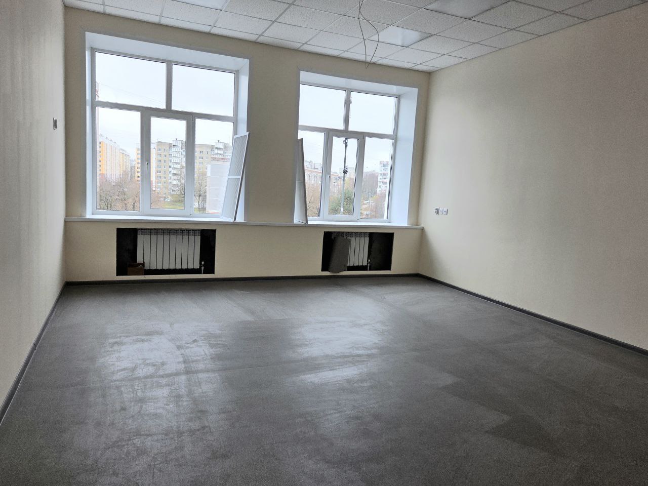 Алексей Смирнов: Еще одна школа, которая встретит детей в обновленном виде – гимназия № 28 на улице Советской Алексей Смирнов: Еще одна школа, которая встретит детей в обновленном виде – гимназия № 28 на улице Советской