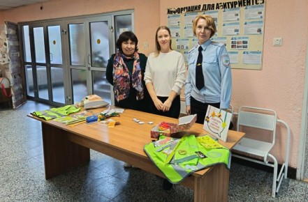 Студенты и педагоги образовательных организаций высшего образования и профессиональных образовательных организаций региона – участники просветительского интенсива «Интеллекты на службе Добра» и «Быть человеком»...