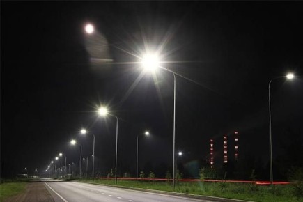 Госавтоинспекторы Костромской области проверили работоспособность средств уличного освещения