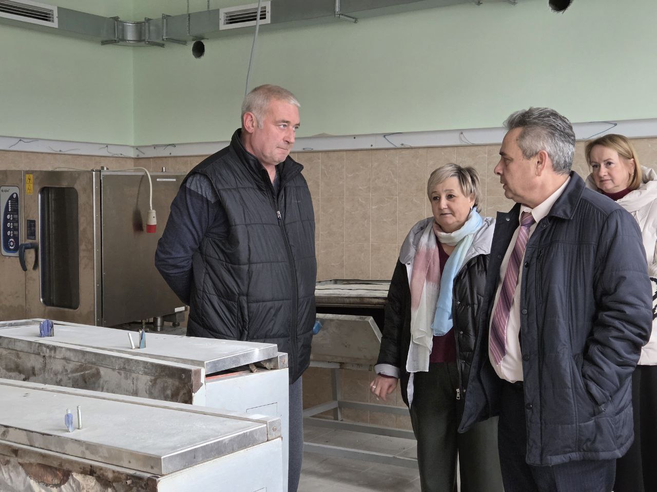 Алексей Смирнов: Готовим к открытию школу №27 на улице Задорина Алексей Смирнов: Готовим к открытию школу №27 на улице Задорина