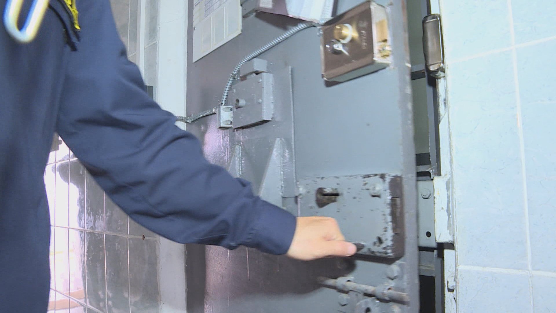 Студентку из Ярославля задержали в Костроме по подозрению в пособничестве аферистам