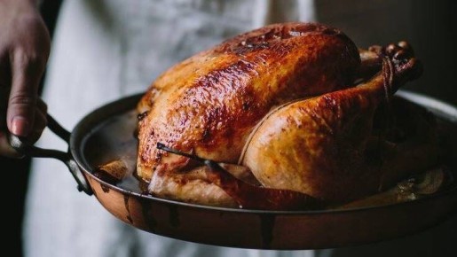 Простота и вкус: невероятная хрустящая курица всего из трех ингредиентов