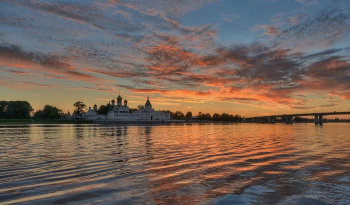 Поздравление Генерального прокурора Российской Федерации Александра Гуцана с Днём народного единства