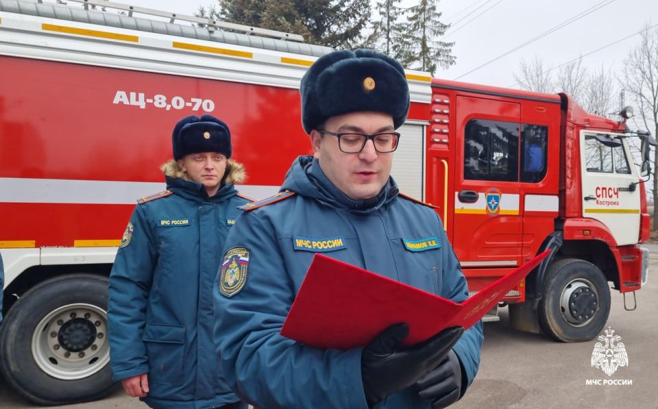 «Служу России! Служу народу!» «Служу России! Служу народу!»