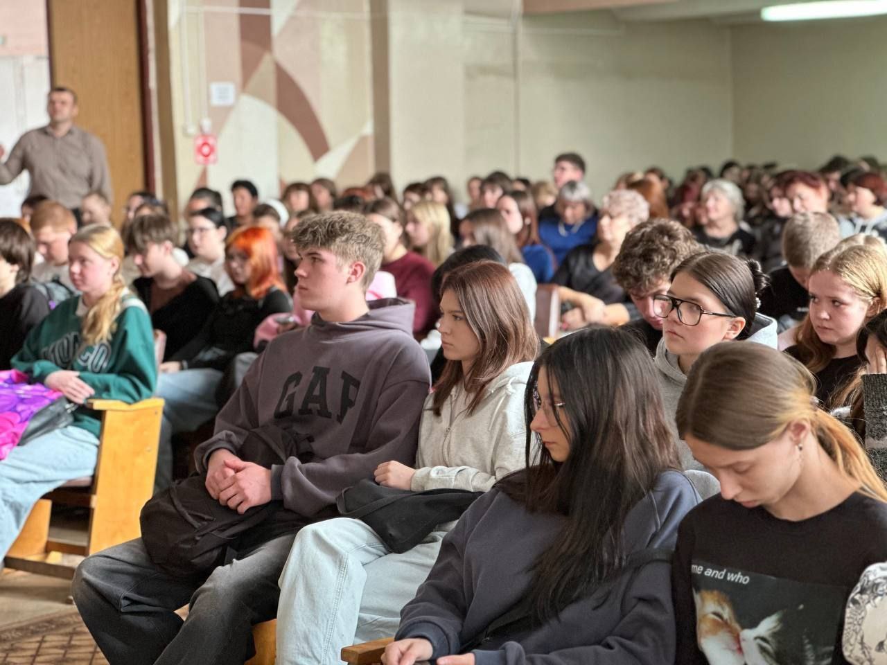 В преддверии профессионального праздника сотрудники органов внутренних дел Костромской области провели акцию "Служба в полиции – стабильность и уверенность" В преддверии профессионального праздника сотрудники органов внутренних дел Костромской области провели акцию "Служба в полиции – стабильность и уверенность"