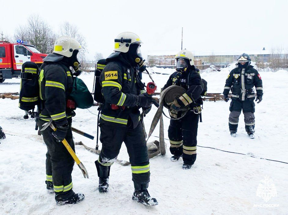 Будь с МЧС России – Будь в безопасности Будь с МЧС России – Будь в безопасности
