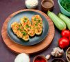 Запеченные кабачки с куриным фаршем: легкое и вкусное блюдо