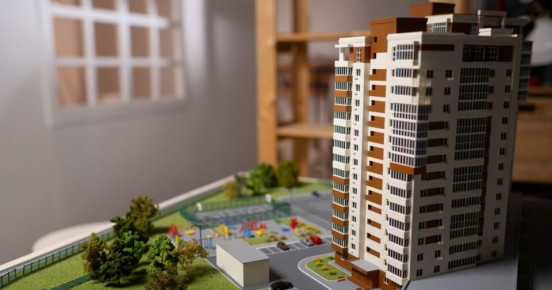 Разные подходы к управлению многоквартирными домами: что выбирает Россия?