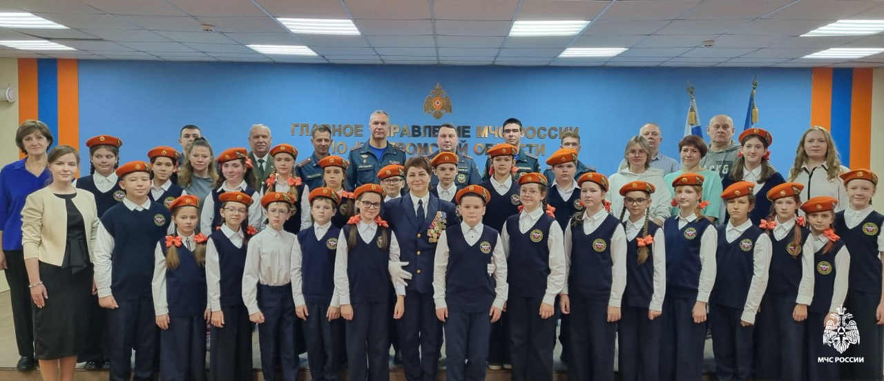 Большое пополнение в кадетских рядах пожарно-спасательного профиля Большое пополнение в кадетских рядах пожарно-спасательного профиля