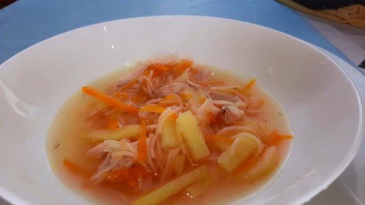 Куриный суп для похудения: низкокалорийный рецепт, который удивляет