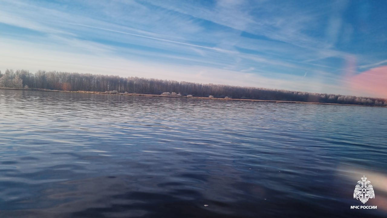 Инспекторы ГИМС МЧС России оценили, как костромичи соблюдают установленный запрет выхода на воду на маломерных судах Инспекторы ГИМС МЧС России оценили, как костромичи соблюдают установленный запрет выхода на воду на маломерных судах