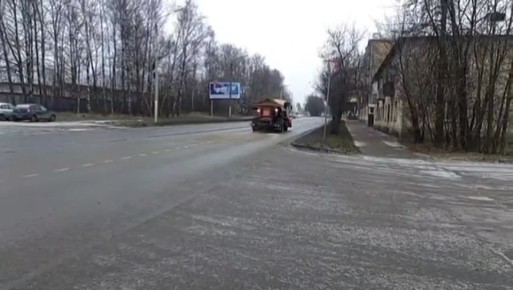 Алексей Смирнов: Техника «Дорожного хозяйства» круглосуточно работает на улицах города