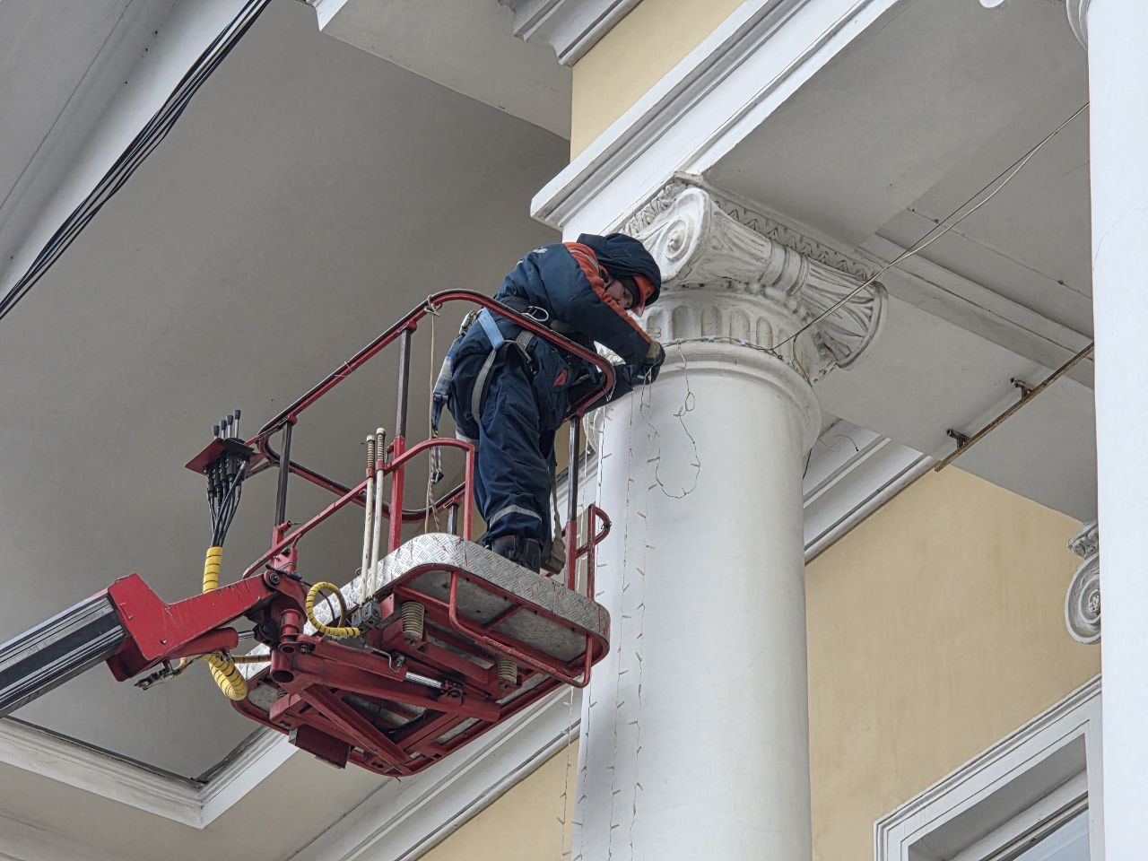 Алексей Смирнов: Начинаем украшать Кострому к Новому году Алексей Смирнов: Начинаем украшать Кострому к Новому году