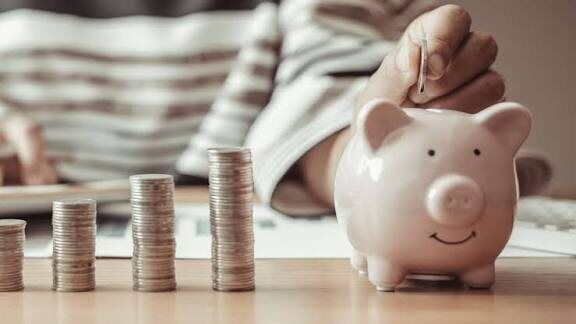 Как создать финансовую подушку: простые шаги к стабильности в условиях нестабильности