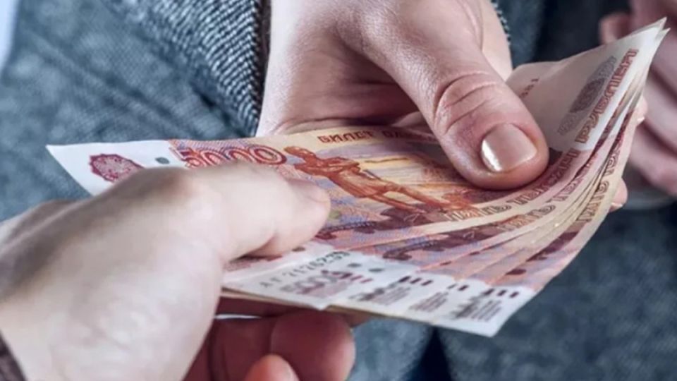 Россияне все чаще выбирают микрофинансовые организации: причины и последствия