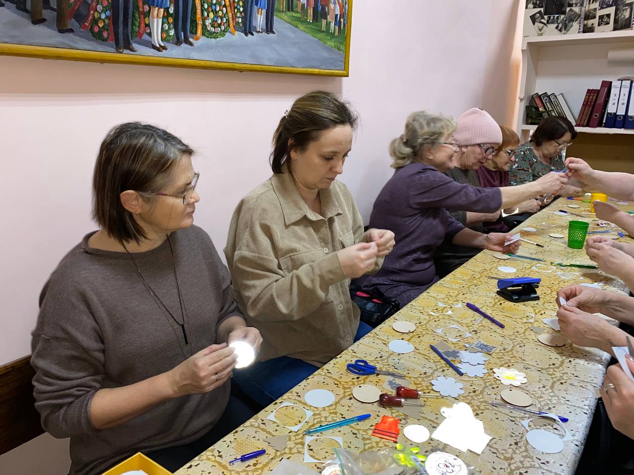 В Чухломском краеведческом музее прошло информационно-просветительское мероприятие "Засветись, Чухлома!" В Чухломском краеведческом музее прошло информационно-просветительское мероприятие "Засветись, Чухлома!"