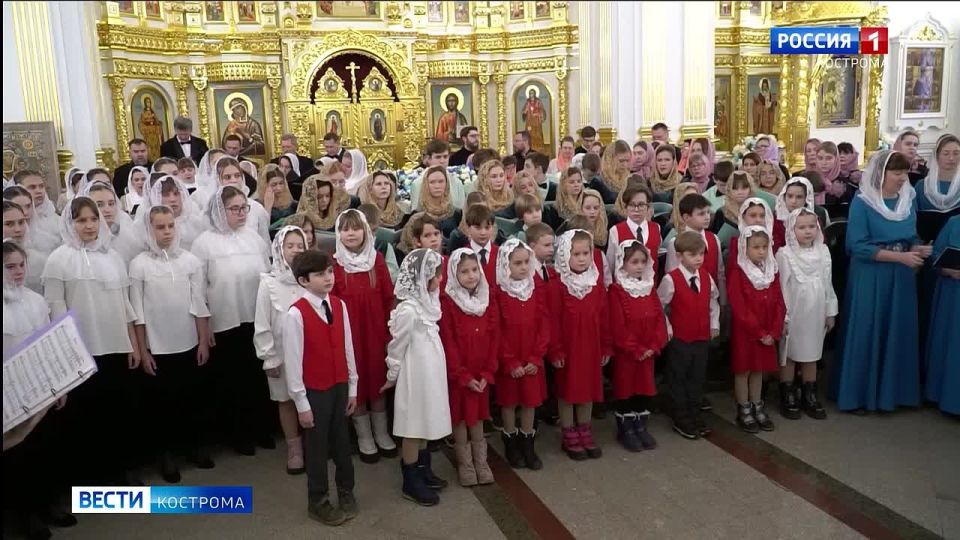 В Костромском кремле открылся фестиваль духовной музыки «Навстречу Рождеству»