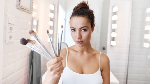 Кисти для макияжа станут как новенькие: эти советы стоит взять на заметку