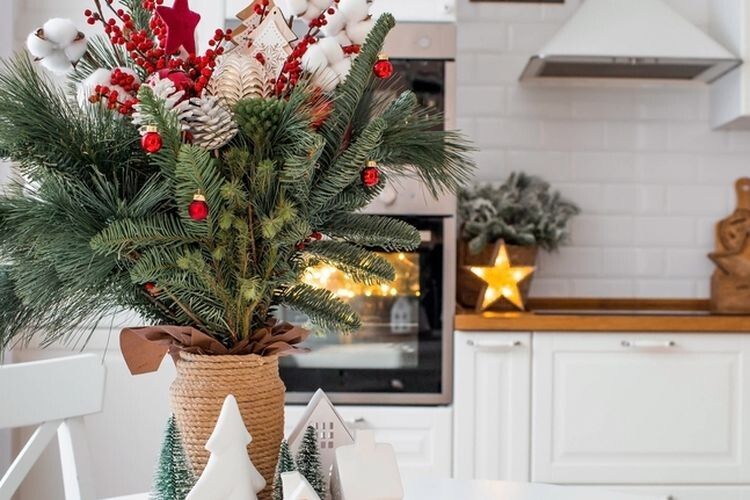 Как создать праздничное настроение: советы по предновогодней уборке