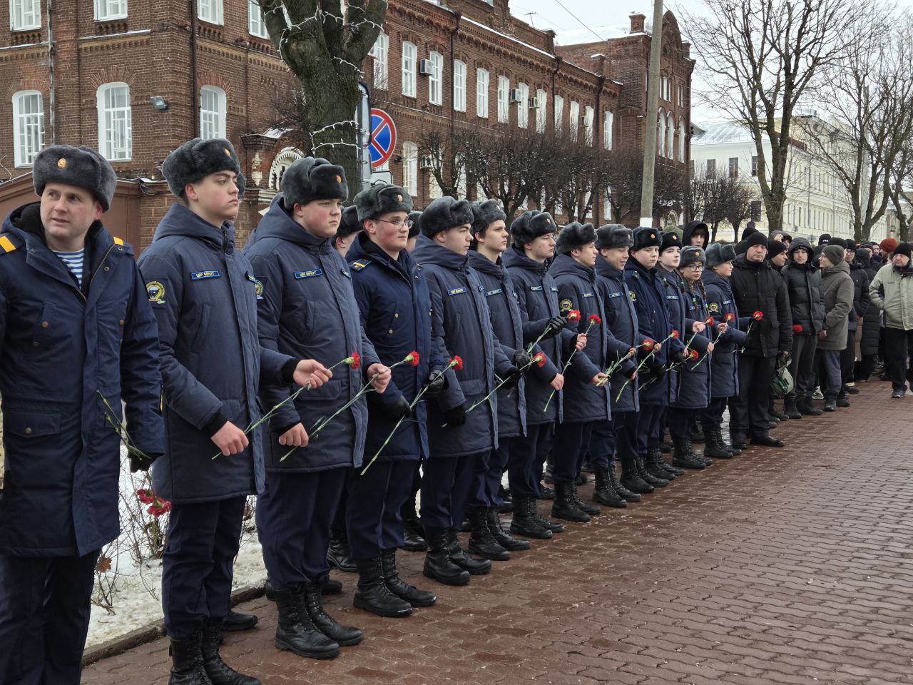 Алексей Смирнов: Сегодня памятная дата – День Героев Отечества