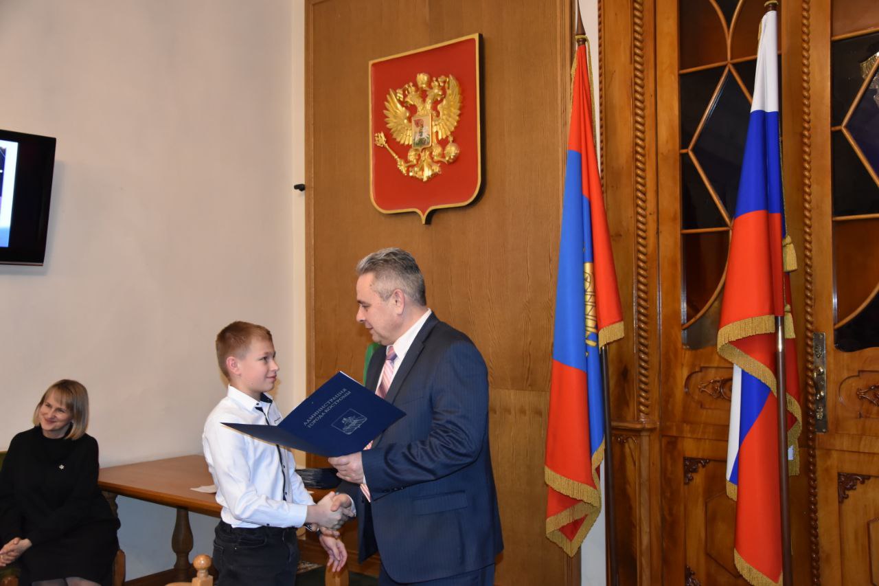 Алексей Смирнов: Они быстрее, выше, сильнее Алексей Смирнов: Они быстрее, выше, сильнее