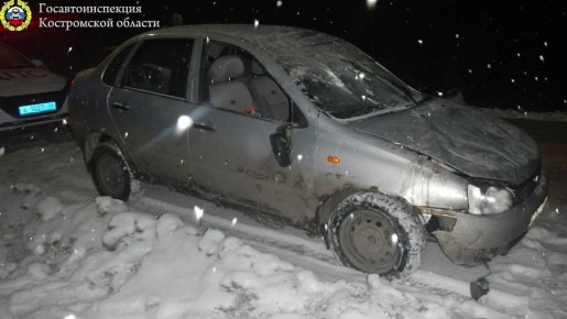 ДТП в Шарье: женщина с признаками опьянения совершила наезд на препятствие с ребёнком в автомобиле