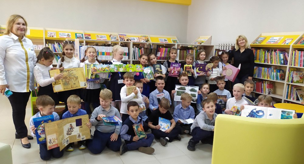 Костромская библиотека вошла в ТОП-9 конкурса «Золотая полка»