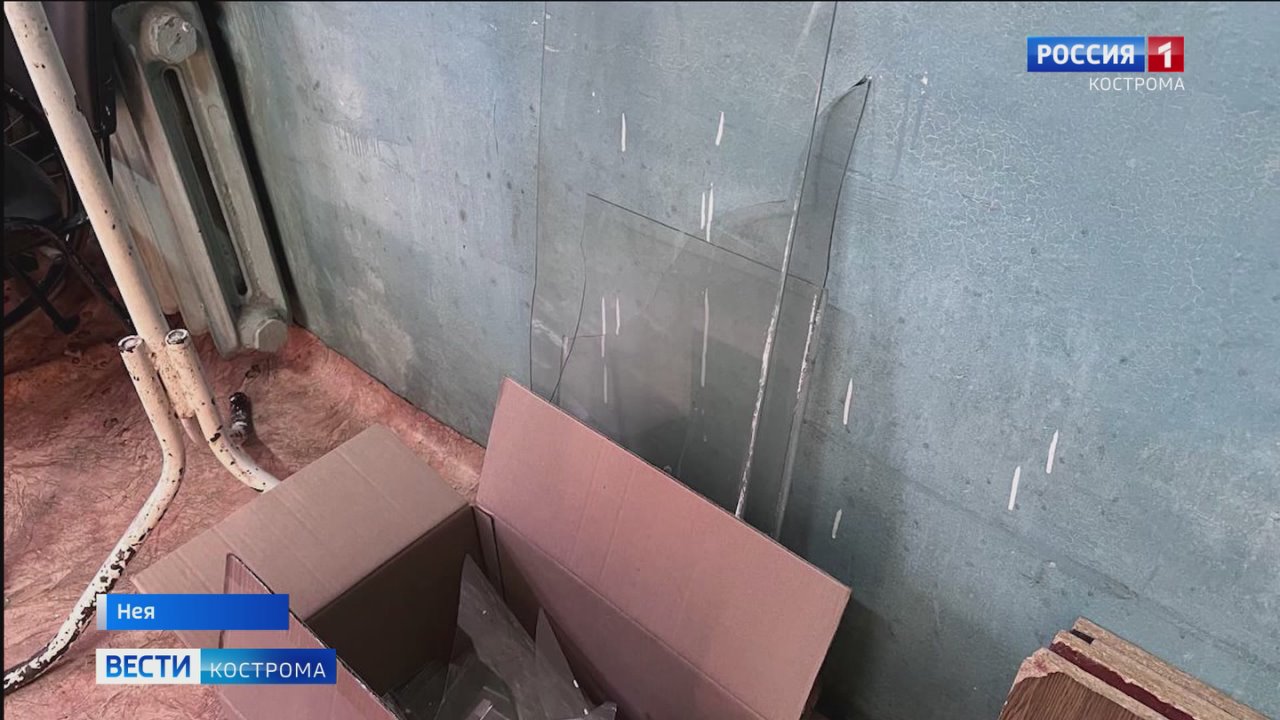 Губернатор Сергей Ситников лично оценил все последствия атаки БПЛА по костромскому райцентру