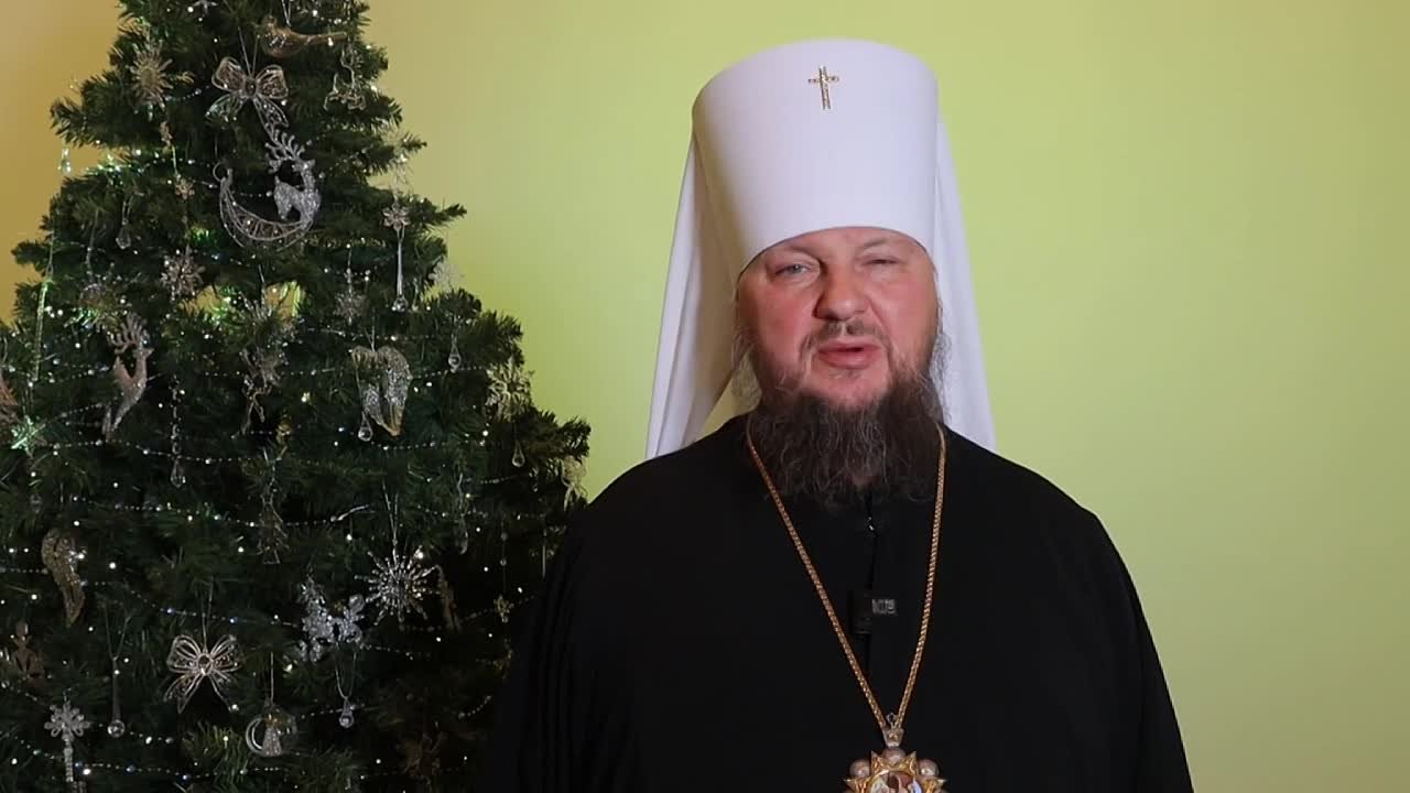 С праздником Рождества Христова всех православных верующих поздравил митрополит Костромской и Нерехтский Ферапонт